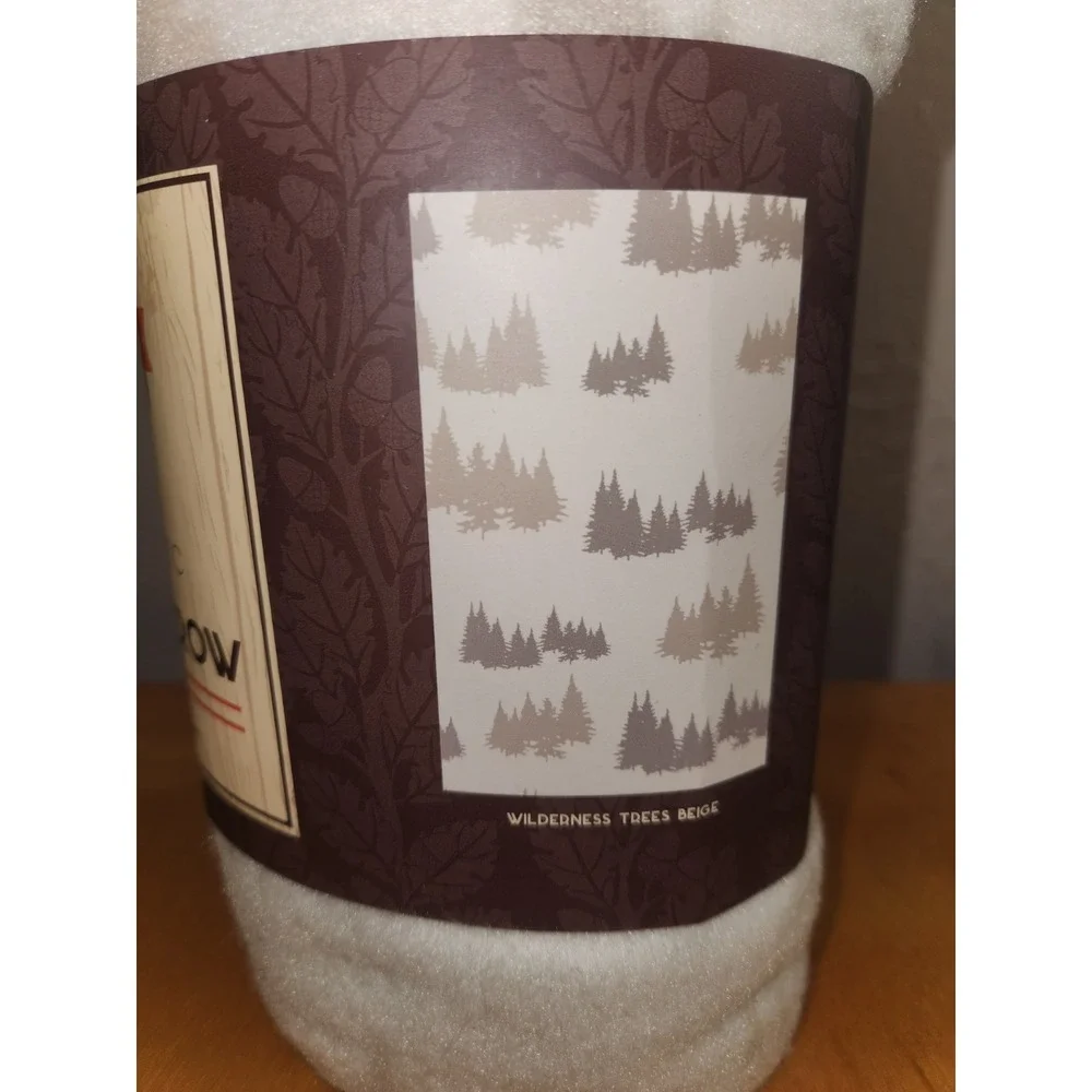 Pine‎ Creek Fleece Throw Blanket 46 x 63 Rustic Wilderness Trees Christmas New